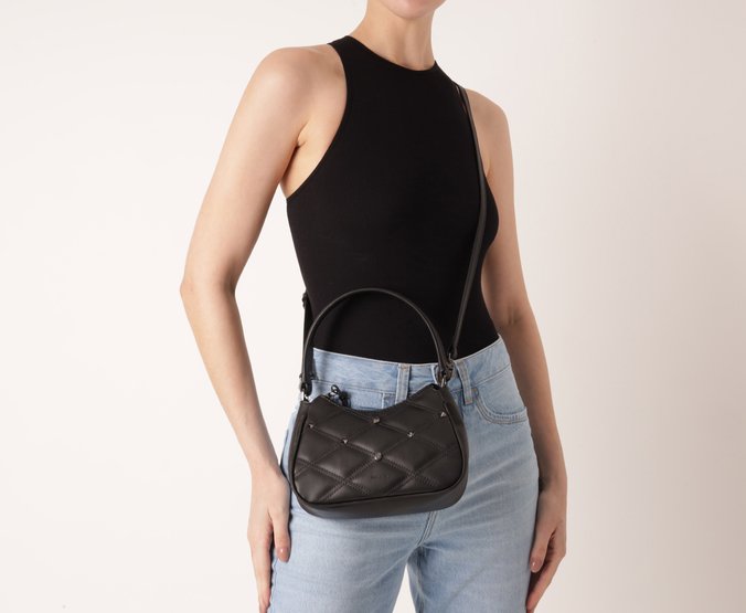Bolsa Tiracolo Pequena Baguete Trendy Beats Preta