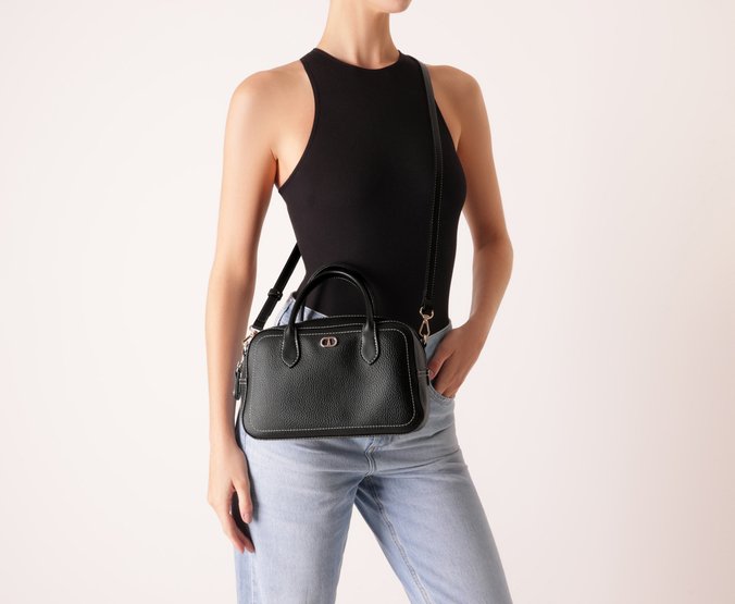 Bolsa Tote Média Costura Preta