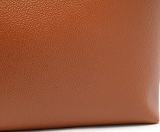 Bolsa Shopping Média Matelassê Triangular Marrom