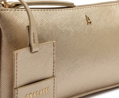 Tiracolo Pequena Bag Charm Dourada