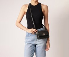 Bolsa Tiracolo Média Estruturada Classic Preta