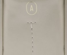 Bolsa Tiracolo Pequena Detalhe Tassel Branca
