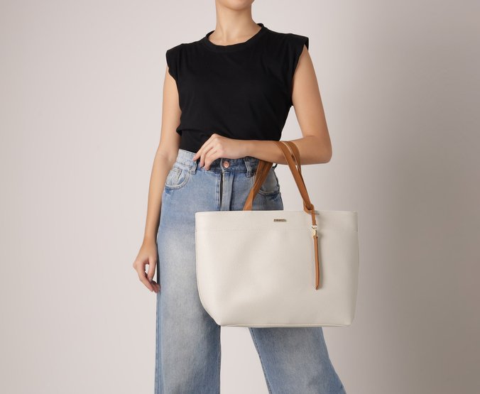 Bolsa Shopping Grande Bag Charm Branca