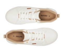 Tênis Casual Branco com Recortes Dourado