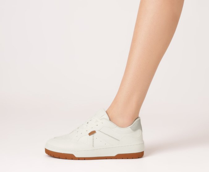 Tênis Recortes Kei Glitter Branco E Prata