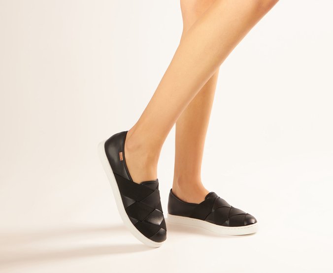 Tênis Slip On Preto Elástico Mila | Anacapri