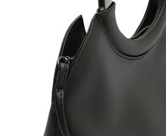 Bolsa Tiracolo Pequena Alça Metal Preta