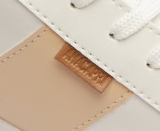 Tênis Sola Estruturada Listra Lateral Branco E Bege