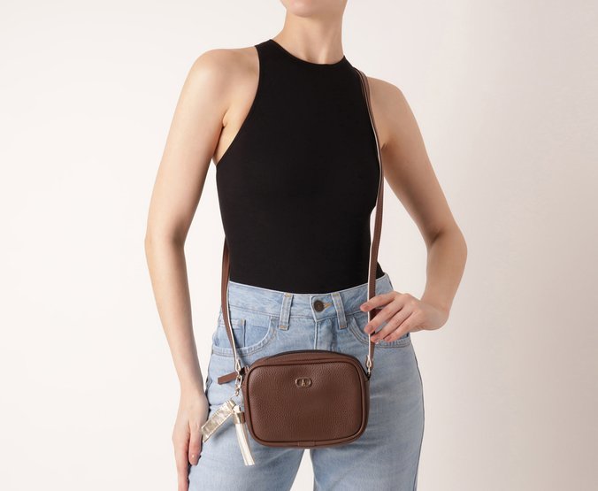 Bolsa Tiracolo Pequena Chaveiro Removível Marrom