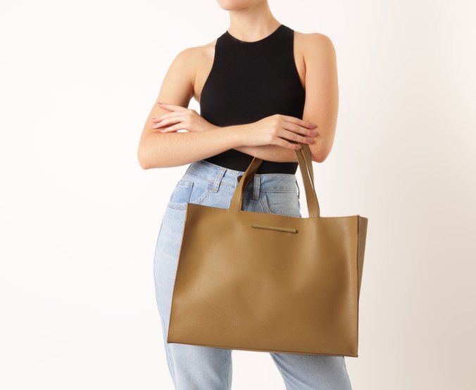 Bolsa Shopping Grande Valentina Bege