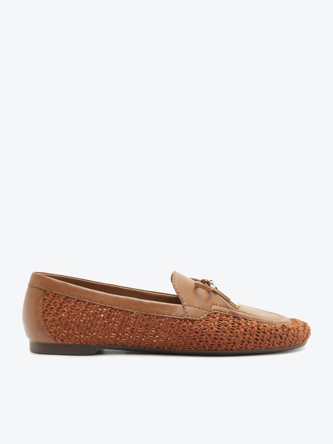 Mocassim Crochê Laço Metais Marrom | Anacapri