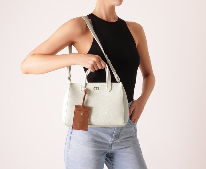 Bolsa Tote Média Porta Cartão Branca