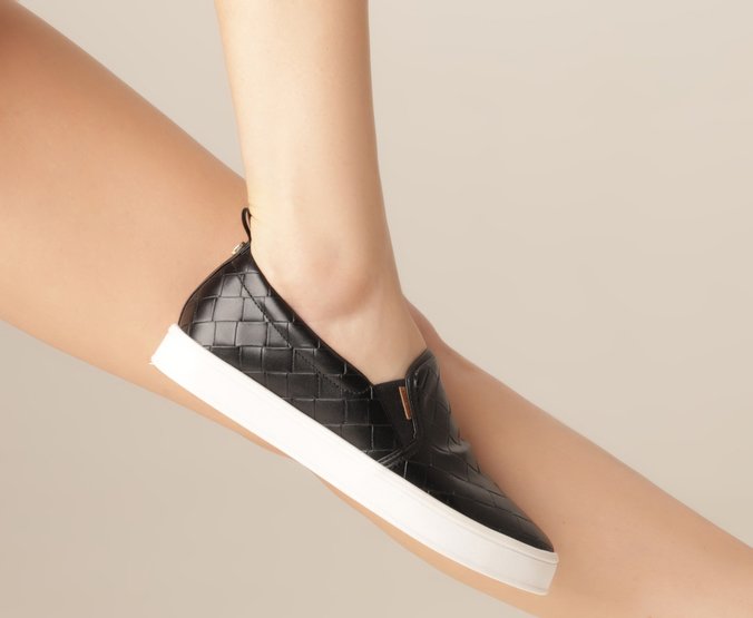 Tênis Slip On Sola Alta Texturas Preto