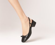 Sapatilha Slingback Salto Bloco Laço Reto Preta