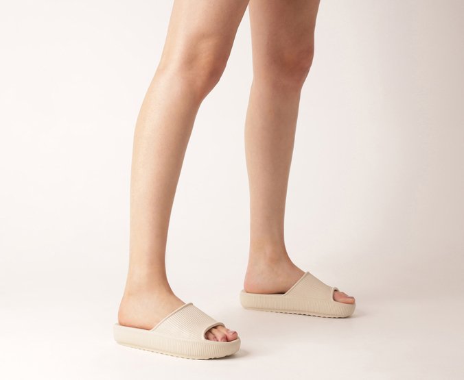 Chinelo Nuvem Texturizado Injetado Branco