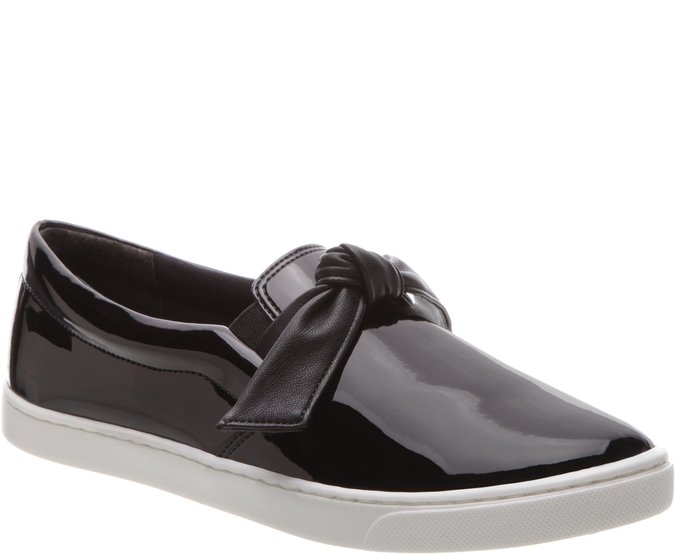 tenis slip on verniz