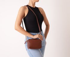 Bolsa Tiracolo Pequena Essencial Marrom
