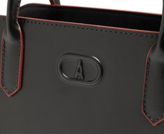 Bolsa Tote Média Millenium Preta