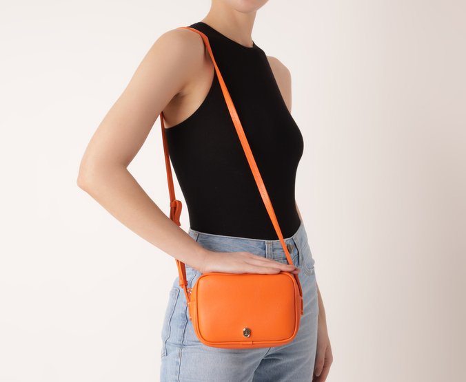 Bolsa Tiracolo Pequena Cápsula Laranja