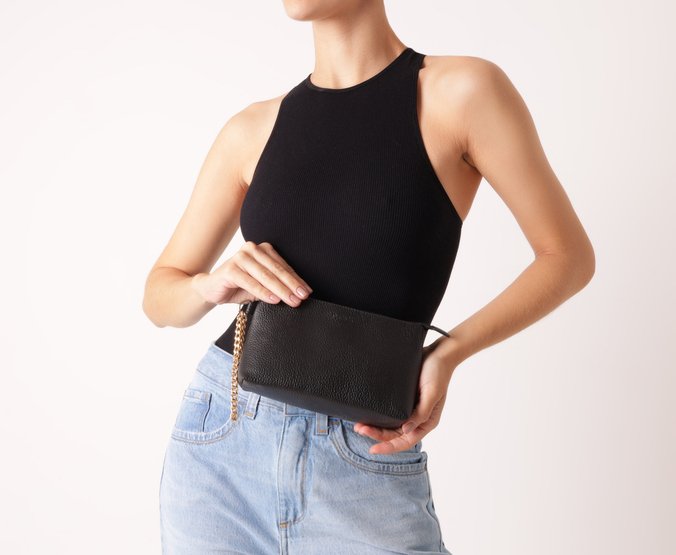Necessaire Chaveiro Corrente Preta