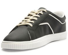 Tênis Detalhe Linhas Preto e Branco