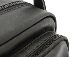Bolsa Tiracolo Média Com Bolso Zíper Atacador Preta