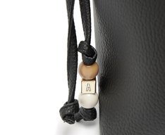 Bolsa Tote Grande Bag Charm Missangas Preta
