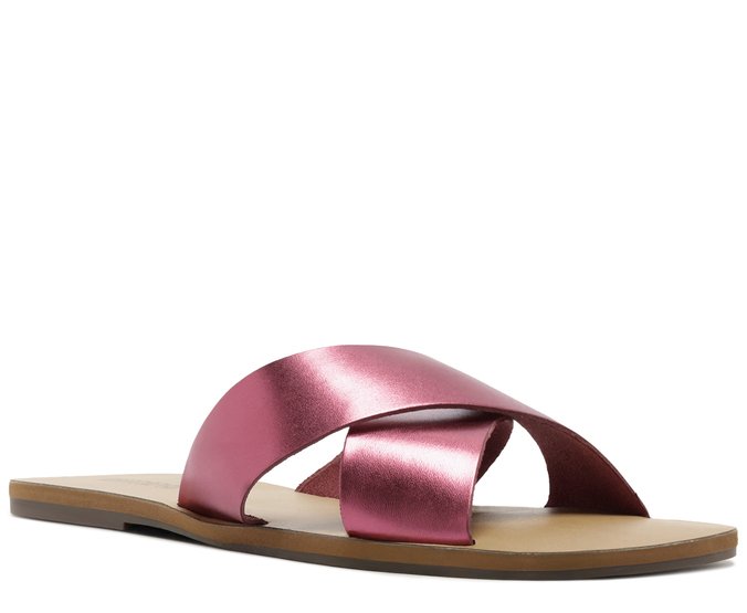 Rasteira Tiras Cruzadas Couro Metal Rosa