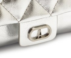 Bolsa Tiracolo Média Corrente Matelassê Prata