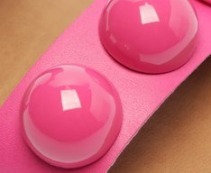 Rasteira Tiras Paralelas Esfera Pop Couro Rosa