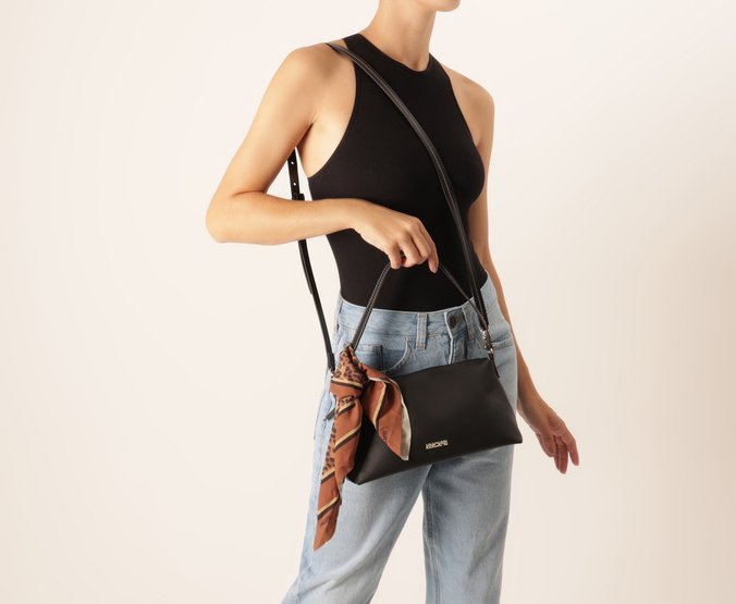Bolsa Tiracolo Pequena Elegancy Preta