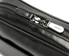 Bolsa Tiracolo Média Lisa Preta