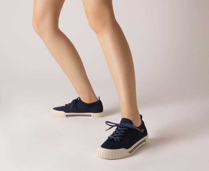 Tênis de Amarrar Basic Azul Alê Knit