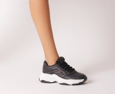 Tênis Chunky Estruturado Preto