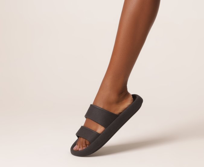 Chinelo Nuvem Tira Dupla Preto