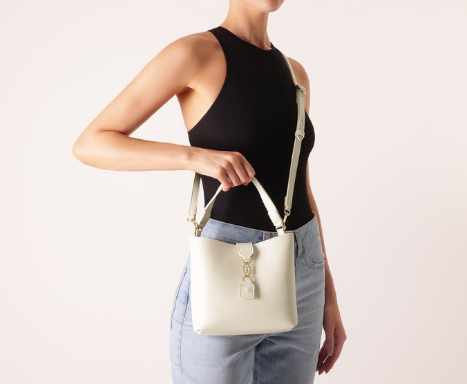 Bolsa Tiracolo Pequena A Branca