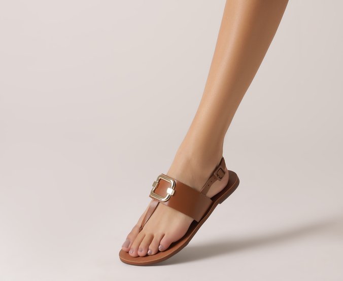 Sandália Couro Slim Marrom Fivela