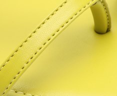 Sandália Rasteira Verde Citron Assimétrica