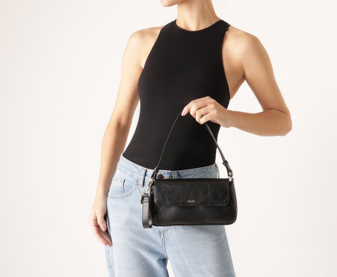 Bolsa Tiracolo Média Estruturada Preta