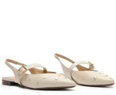 Sapatilha Slingback Bico Fino Tachas Bege
