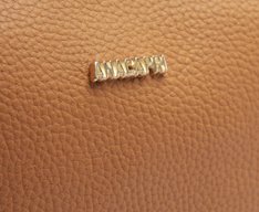 Bolsa Tiracolo Média Arredondada Marrom